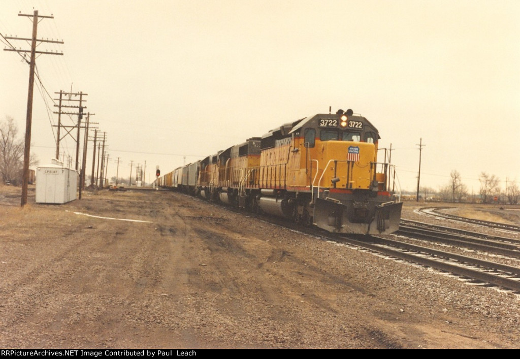 Grain train rolls west